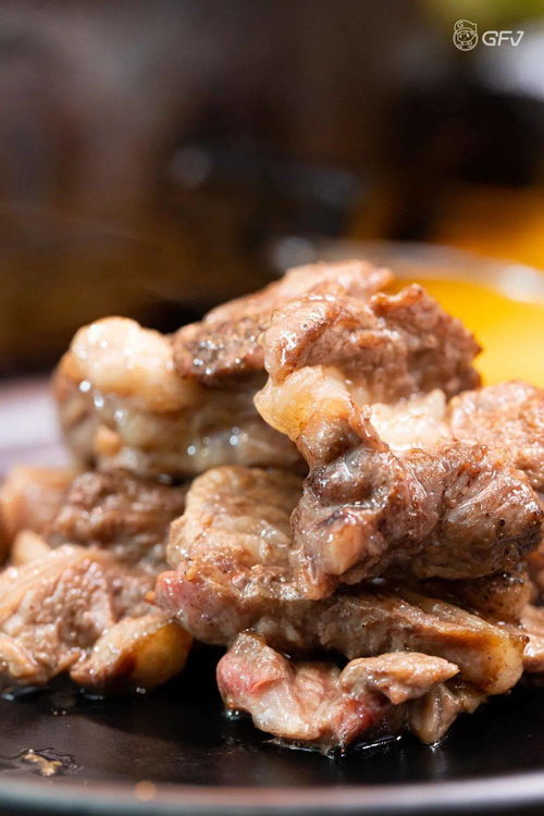 爆汁肉肉，10元均一食到爽 三店狂欢，牛年不打烊的文化盛宴